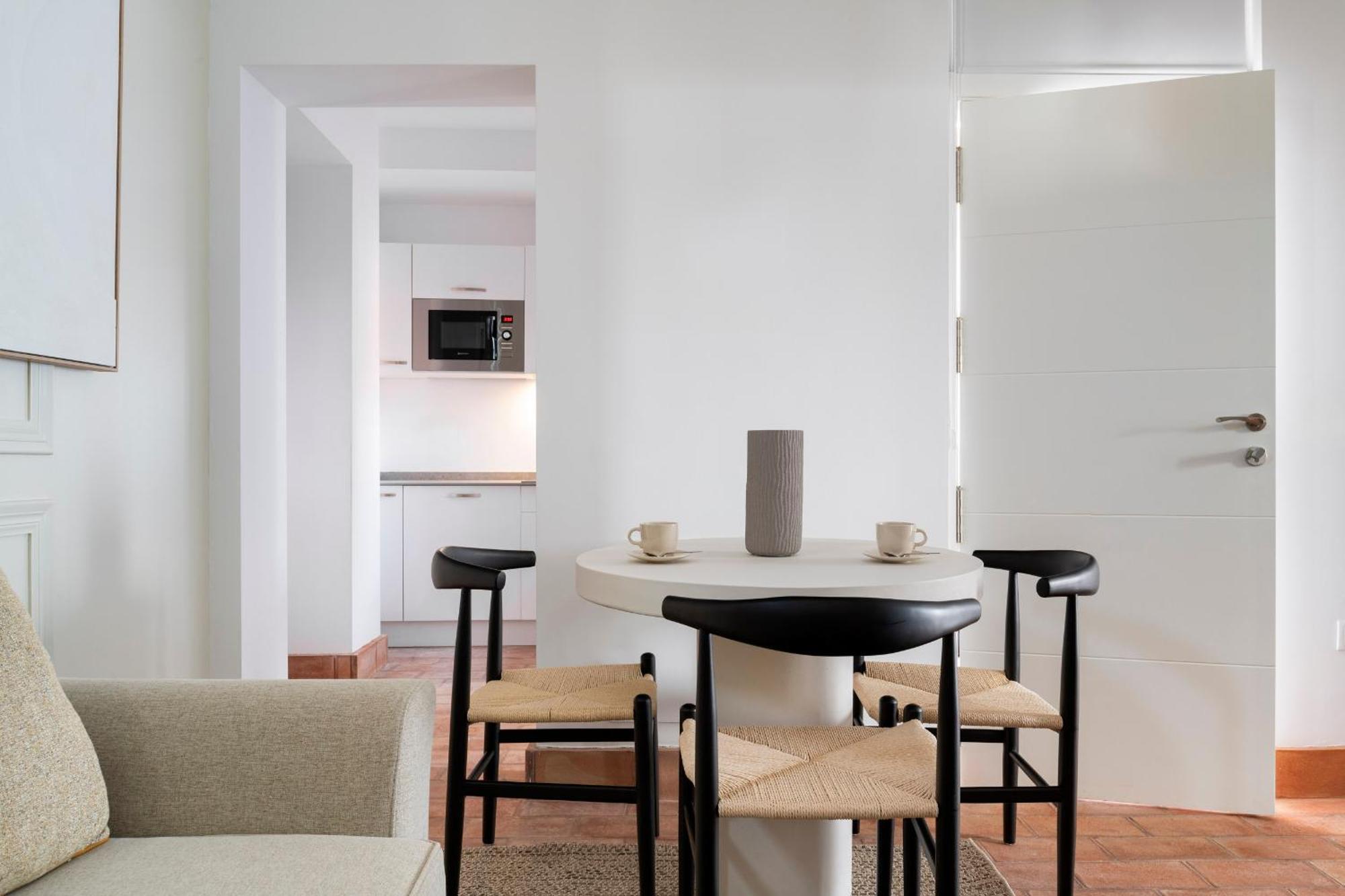 Magno Apartments Santa Clara - Private Terraces With Jacuzzi Sevilla Buitenkant foto